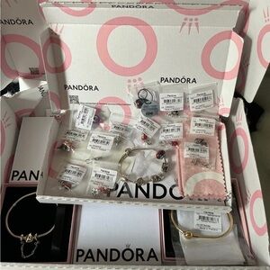 Pandora Accessories Packaging Bracelet Box Textured White Faux Leather Logo